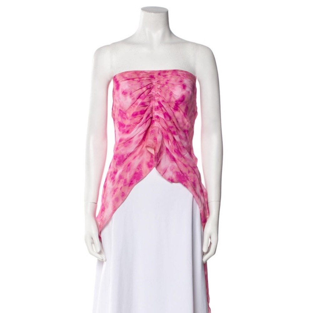 Chic Pink Strapless top